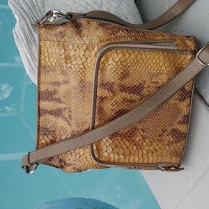 BRIGHTON snakeskin embossed patent crossbosy messenger bag organizer